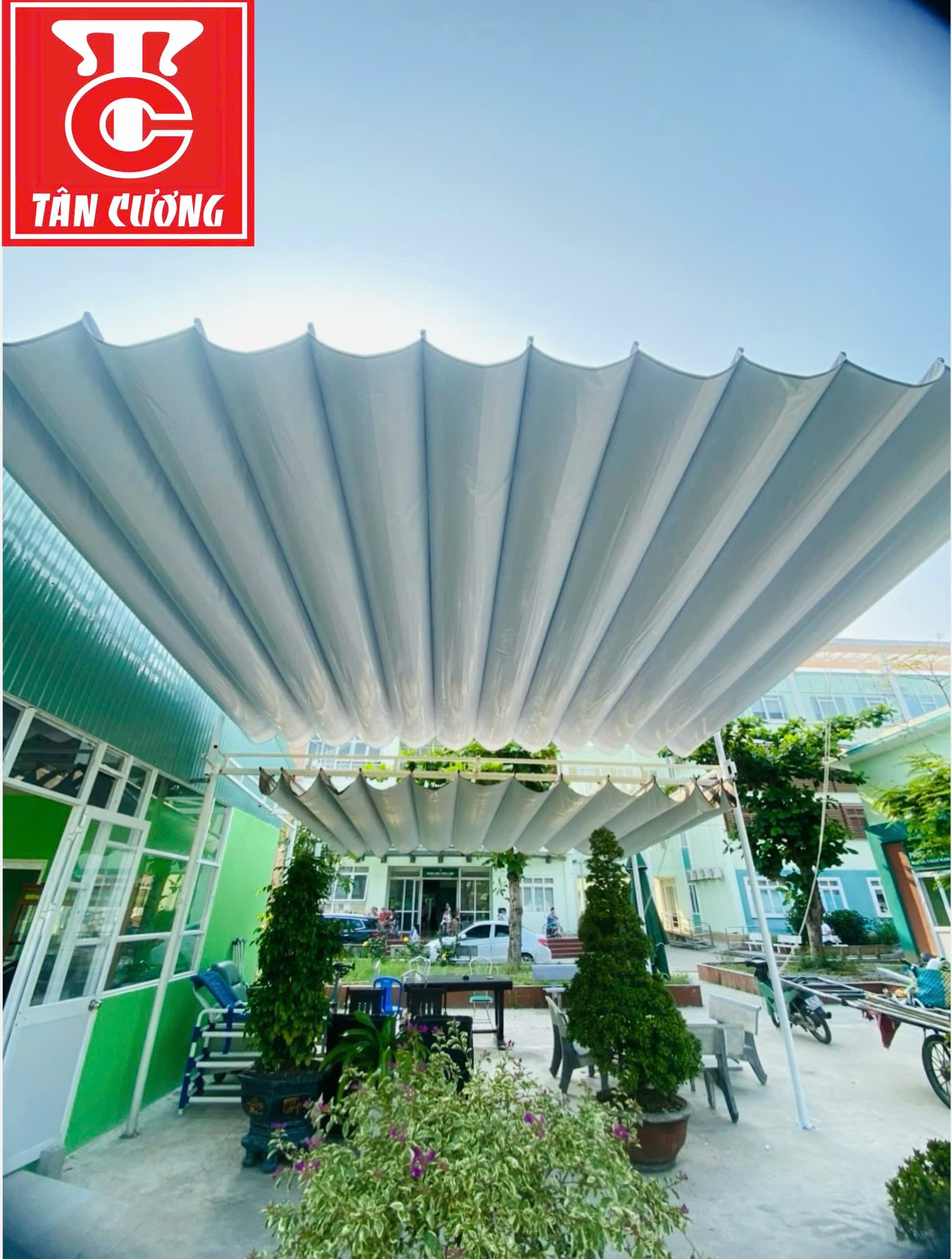 Mái xếp lượn sóng thủ công - ảnh 3